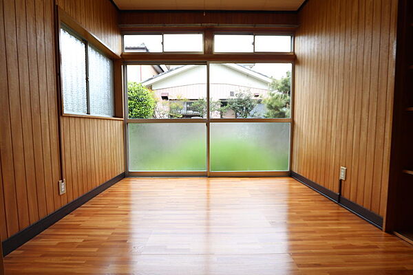 室内