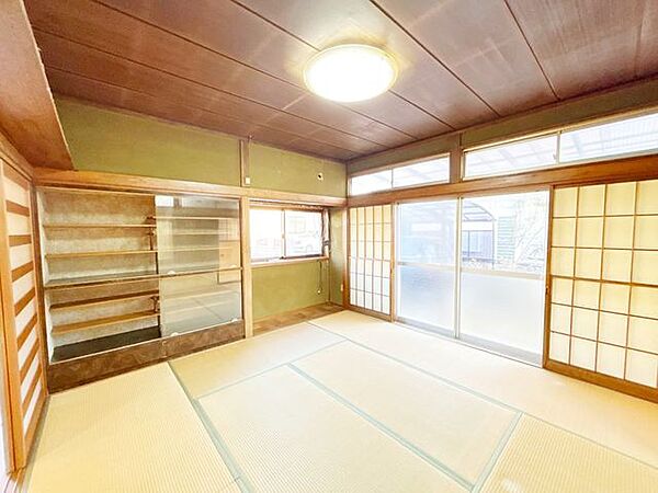 室内