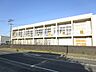周辺：【周辺環境】豊里小中学校まで約1.4Kmの距離です。 1400m