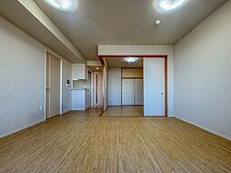 シティデュオタワー川口 3LDKの室内