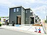 外観：1号棟【外観】4LDK＋2WIC！長期優良住宅認定物件！シューズクロークやパントリー、インナーバルコニーなど人気の家事ラク設備が満載の新築邸宅。