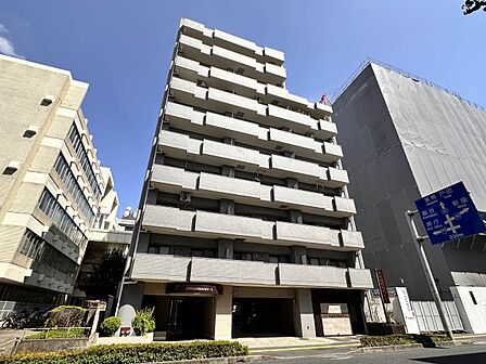 【外観】浦和駅徒歩14分、新規リフォーム済みの物件となっております。