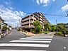 外観：【外観】家の良し悪しだけでなく周辺環境も重要なポイント。※青空はイメージです。