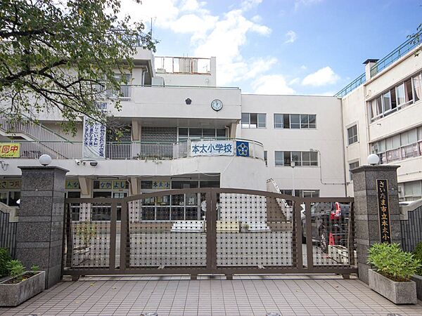 周辺を拡大表示