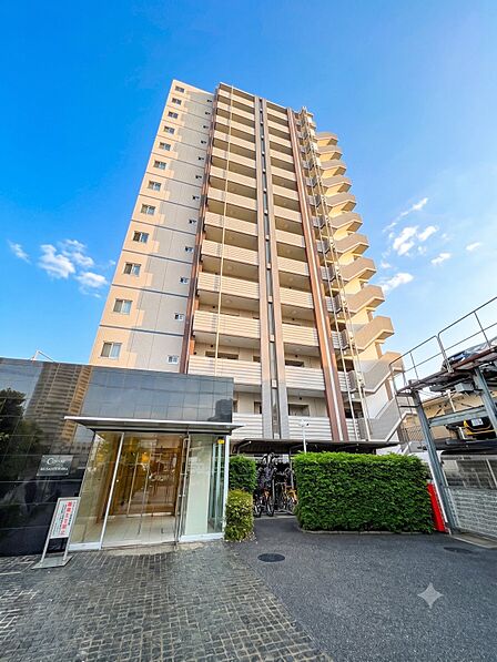 【外観】陽当りや通風性など各所に施された工夫で住みやすさを実現。部屋の大きさや周辺環境・街並など、資料には掲載していない情報が現地にはたくさんございます。是非ご確認下さい。