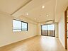 室内：【LDK15.2帖】内装もいたってシンプル。家事や趣味、子育てにも集中。