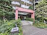 エントランス：【エントランス】その住居の第一印象となるのがエントランスホールです。訪問されたお客さまをやさしくお迎えします。エントランスホールは、いわば住居の顔です。