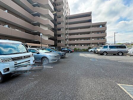 【駐車場】駐車場の空き状況は要確認