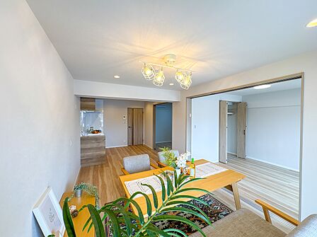 「※生成AIによるイメージです。家具・小物は販売価格に含まれません。」【LDK12.8帖】