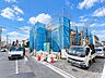 外観：【前面道路】車の通行が少ないので、静かな住環境を維持することができます。