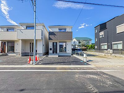 外観:【外観】こちらの物件が少しでも気になるようでしたら、お気軽にお問合せください。人生でいちばん大きなお買い物ですので、ゆっくりご見学ください。ネット上の画像と実際の見学では、リアル感がまるで違… 外観:【外観】こちらの物件が少しでも気になるようでしたら、お気軽にお問合せください。人生でいちばん大きなお買い物ですので、ゆっくりご見学ください。ネット上の画像と実際の見学では、リアル感がまるで違…