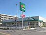 周辺：スーパー 942m マルエツ戸田氷川町店(新鮮な野菜、果物、お肉、お魚。毎日、新鮮。毎日、初々しい。野菜をはじめ、さまざまな食が新鮮食べごろ。私たちは鮮度がいのちと考え、常にフレッシュな食品…