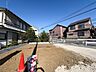 外観：【現地土地写真】ここから始まる「日常」はご家族にとってかけがえのない時間となります。少しでも豊かに、快適に。そんな想いから本邸宅は生まれました。　