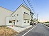 外観：【分譲地全景】注文住宅のモデルハウスとして建築しておりました。その為、内装のグレードは目を見張るものがございます。こちらの物件が少しでも気になるようでしたら、お気軽にお問合せください。