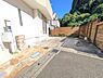 駐車場：敷地内に駐車スペース1台分を確保。大型車駐車可能とされています。【2026年10月2日撮影】