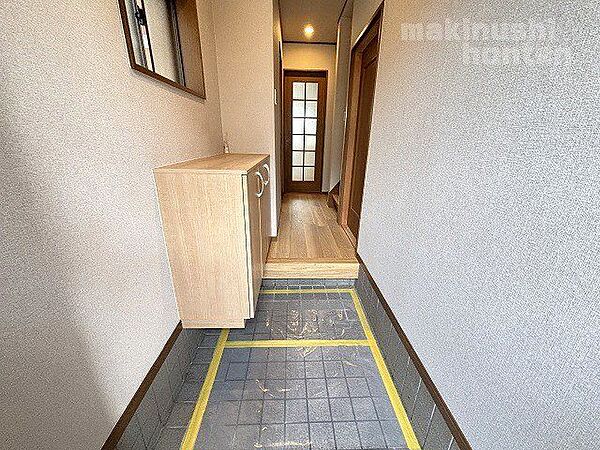 玄関を拡大表示