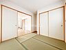 室内：室内