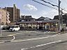 周辺：セブンイレブン羽曳野栄町店 徒歩2分。 140m