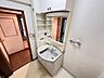 洗面：便利な水回りのお家♪トイレと手洗い場は1・2階の両階にございます♪朝の忙しい時間帯でも順番待ちが少なく便利です♪