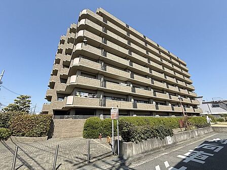 ◆鉄筋コンクリート造9階建ての4階部分◆オートロック付きマンション
