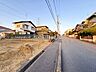 外観：■更地になりました■南側向きで日当たり良好です■土地約63坪■建築条件なし（お好きなハウスメーカー様や工務店様で建築できます■前面道路幅員8.2ｍ！とっても駐車しやすい道路幅員です■ぜひご見学下さい■