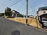 外観：前面道路含む外観建築条件無し土地ですので、お好きな建築会社で建てて頂けます。