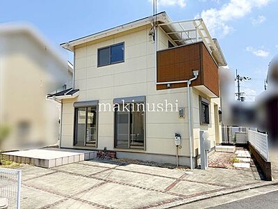 外観:外観堺市南区逆瀬川は、泉北ニュータウンに近い自然豊かな住宅エリアで、落ち着いた住環境と利便性を兼ね備えた地域です。 外観:外観堺市南区逆瀬川は、泉北ニュータウンに近い自然豊かな住宅エリアで、落ち着いた住環境と利便性を兼ね備えた地域です。