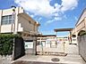 周辺：堺市立浜寺昭和小学校 徒歩7分。 550m