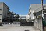 周辺：堺市立野田小学校 徒歩20分。 1530m