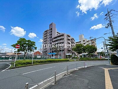 外観：富田林駅より徒歩約2分の好立地♪通勤・通学・お買い物等にとても便利です♪