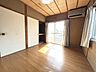 室内：リビング