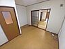 室内：ダイニングキッチン約8．5帖