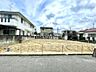 外観：■現地土地写真■更地■前面道路との高低差僅少■建築条件無し■千代田駅まで徒歩約15分■南東・南西の角地■