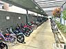 駐車場：駐輪場