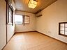 和室：6帖和室：客間としても、普段使いの部屋としてもお使いいただける便利な和室です！※実際の写真から家具等を消すCG加工をしています。