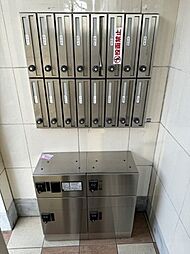 宅配ボックス完備♪