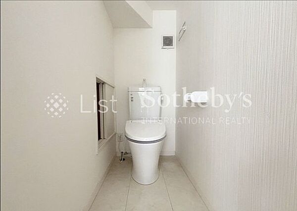 トイレを拡大表示