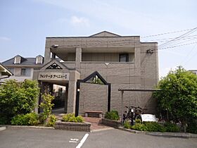 フォンテーヌ・アベニューI  ｜ 兵庫県姫路市亀山2丁目（賃貸アパート1K・2階・24.84㎡） その1