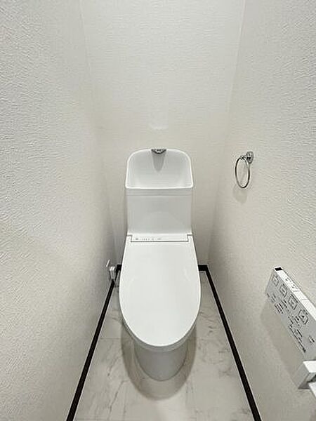 トイレを拡大表示