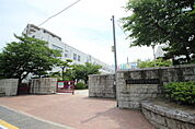 中学校「広島市立国泰寺中学校まで1757ｍ」