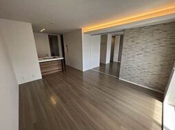 シャーメゾンフロントゲート 2階2LDKのリビング/ダイニング