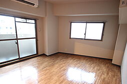 マンション雄創 6階1Kのリビング/ダイニング