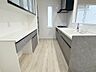 その他：収納たっぷり、すっきり片付くシステムキッチン