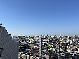 バルコニーからの眺め(西方向)晴れた日には富士山が見えます!