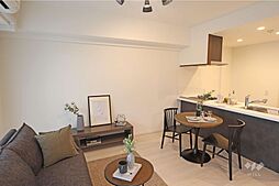 グランイーグル多摩川スカイフロント 2LDKのリビング/ダイニング