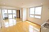 リビング/ダイニング：LDK自然光が差し込む明るいお部屋です。