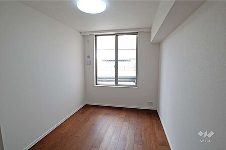 洋室約6帖子供部屋としてもお使い頂けそうです。