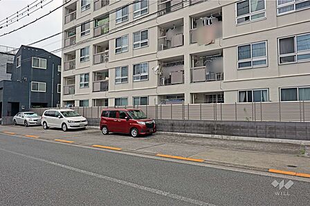 敷地内駐車場（屋外平面式）