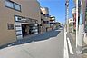 その他：敷地北側の前面道路（東側から）