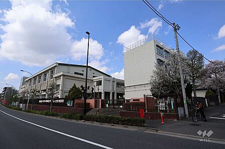 北沢中学校[公立]の外観